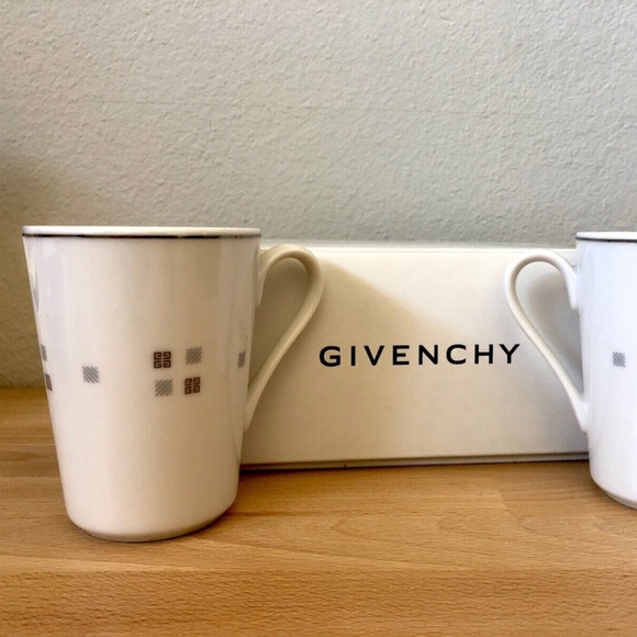 Givenchy Mugs White w/ Gray Pattern Pair - Picture 1 of 7